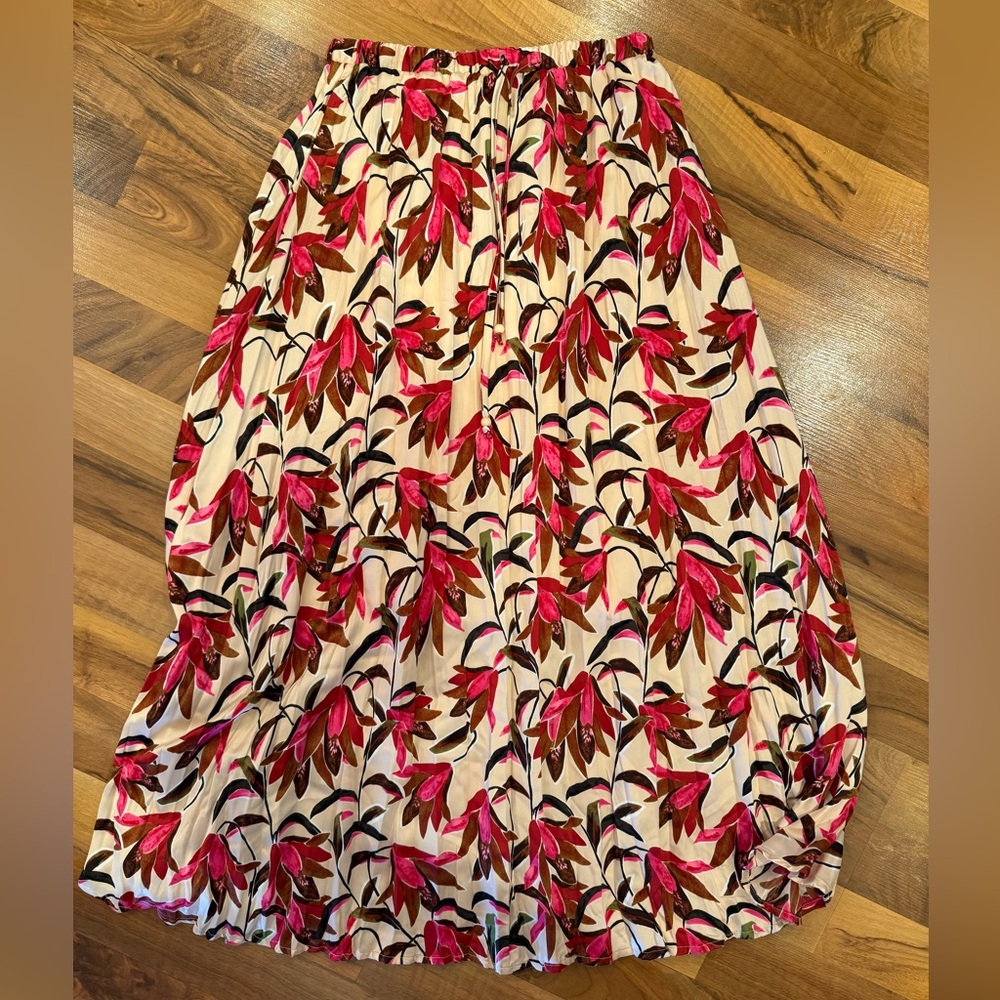 ESQUALO women’s‎ flowy skirt elastic with tie waist floral size 4 vacation